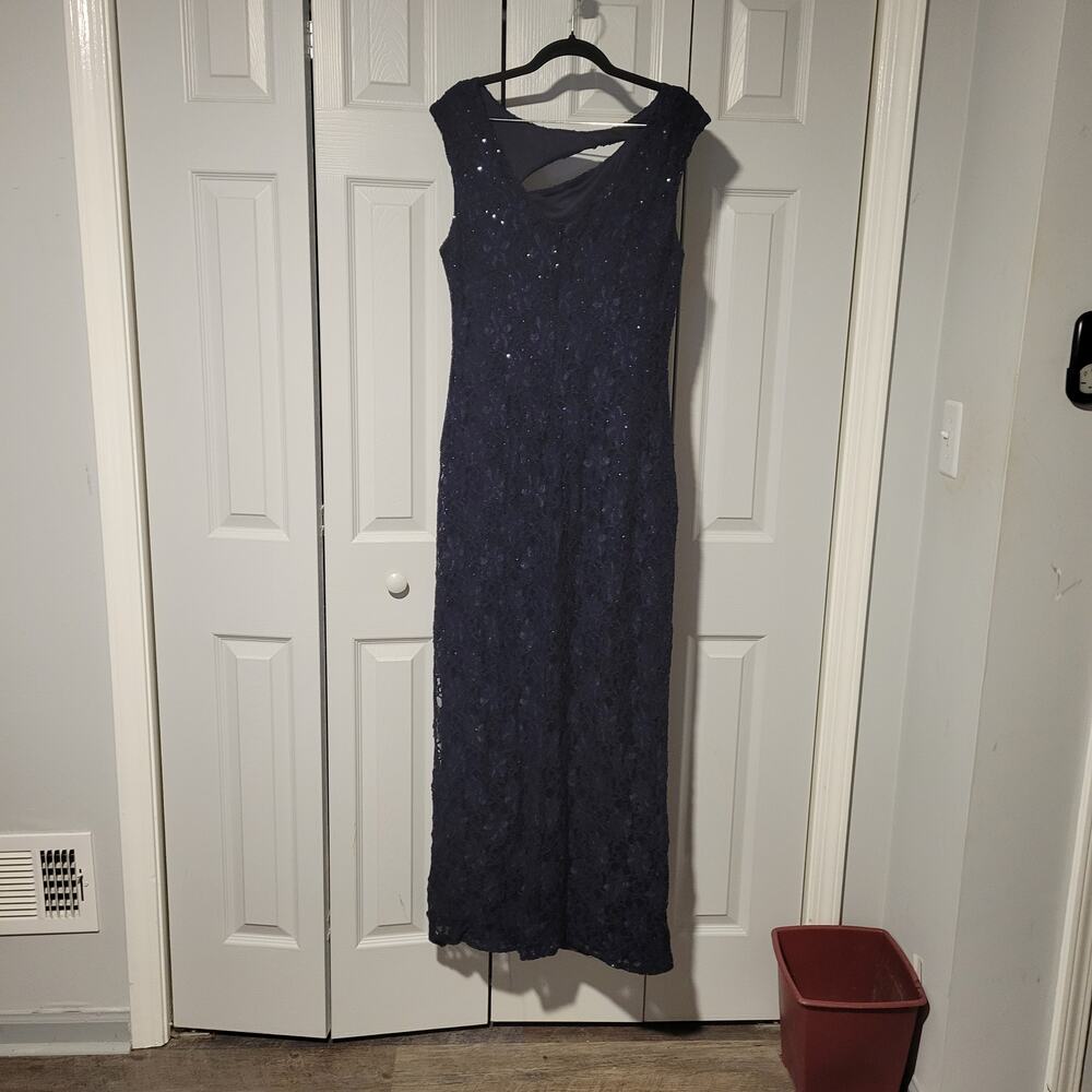 Sequined Floral Mesh Evening Gown Bodycon Cut Slit Neckline Size 12 Deep Blue - Picture 4 of 8
